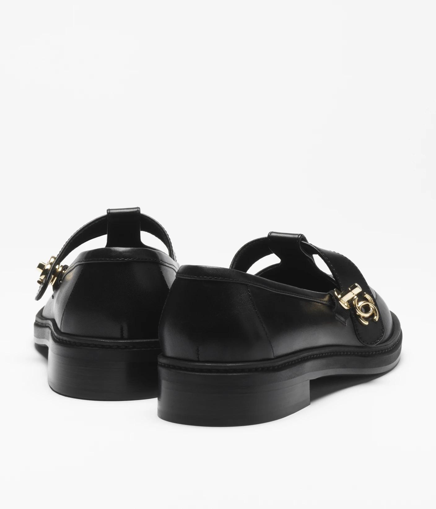 Chanel Fall-Winter 2025/26 Moccasins - Image 3